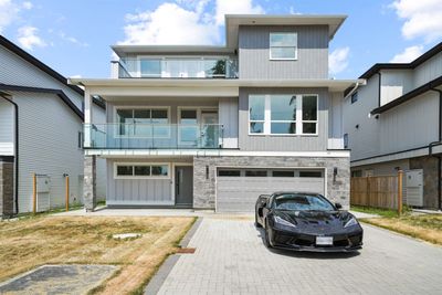 22897 117 Ave, House other with 6 bedrooms, 5 bathrooms and 5 parking in Maple Ridge BC | Image 1