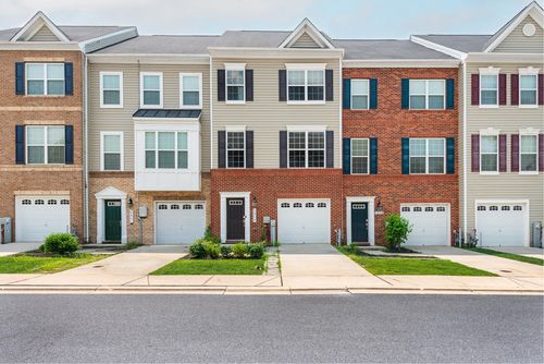 1317 Hawthorn Dr, HANOVER, MD, 21076-2198 | Card Image