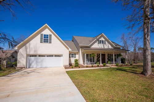 2909 Pebblewood Dr, Valdosta, GA, 31602-4226 | Card Image