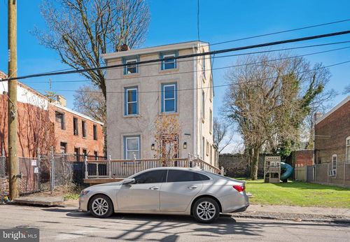 332 W Queen Ln, PHILADELPHIA, PA, 19144-4010 | Card Image