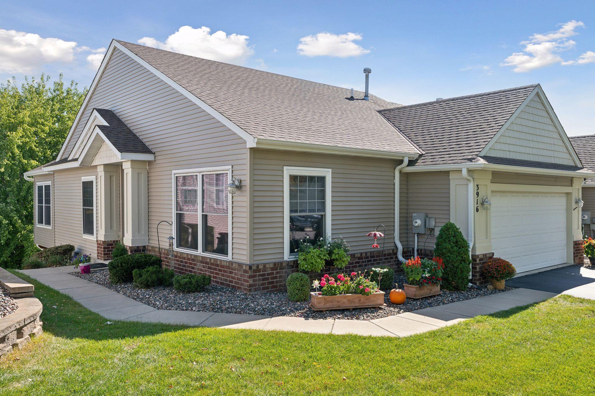 Lawndale Ln, Minneapolis, MN 55446