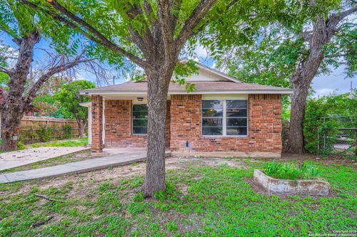 2206 Colima St, San Antonio, TX, 78207-5855 | Card Image