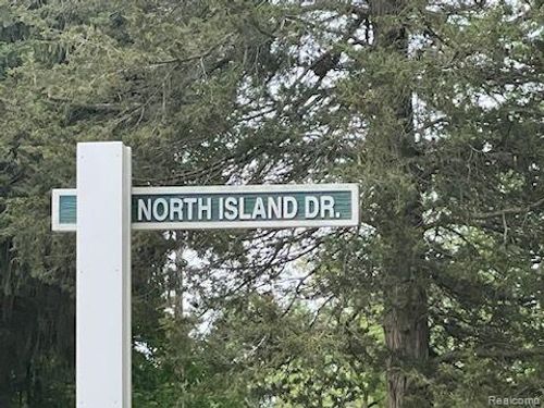 0 N Island Ct, Flushing, MI, 48433 | Card Image