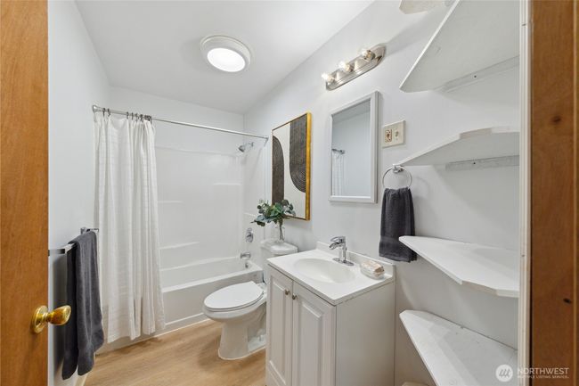 3309 W 2 Nd St, House other with 3 bedrooms, 1 bathrooms and 1 parking in Anacortes WA | Image 21