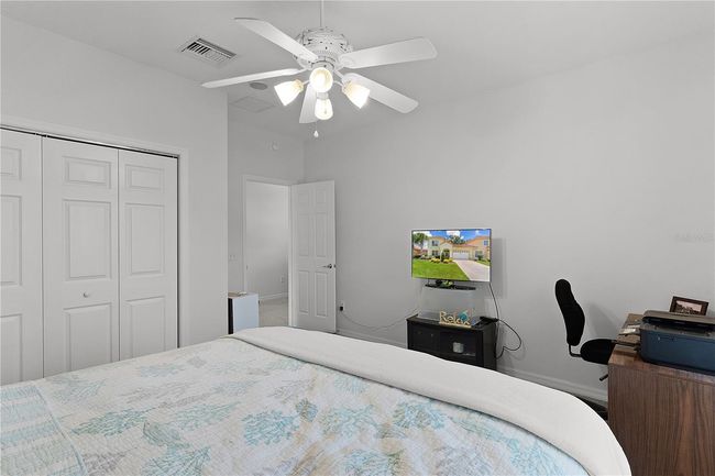 1055 Avenida Sonoma, Townhouse with 3 bedrooms, 3 bathrooms and null parking in LADY LAKE FL | Image 32