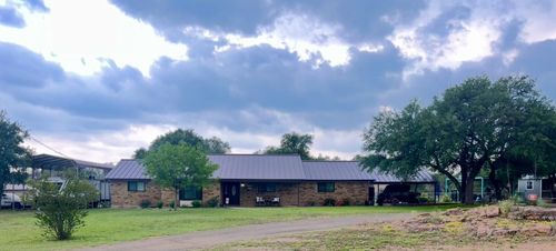 800 Texas Ave, Kingsland, TX, 78639-3846 | Card Image