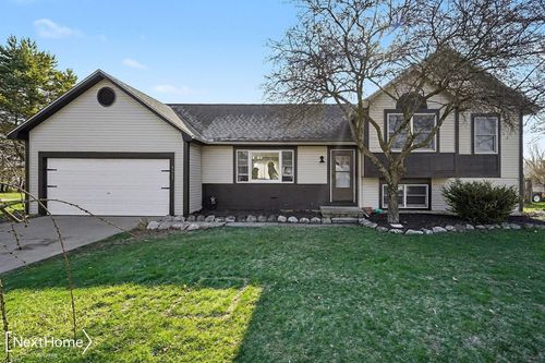 8011 Rose Ln, Goodrich, MI, 48438-9205 | Card Image