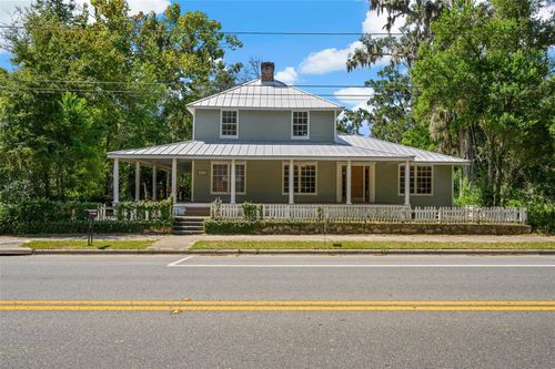 24121 W Us Highway 27, High Springs, FL, 32643-2125 | Card Image