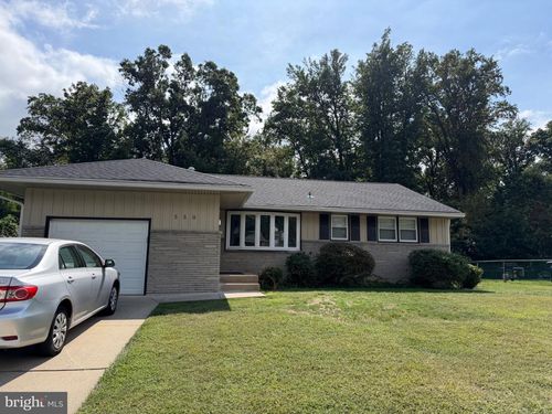 550 Beverly Dr, Magnolia, NJ, 08049-1610 | Card Image