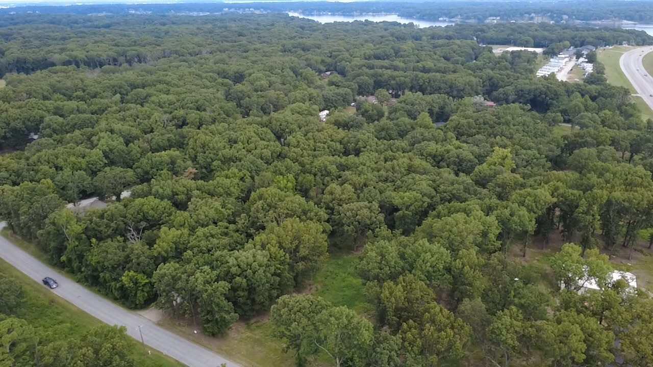 Land in Grove 2