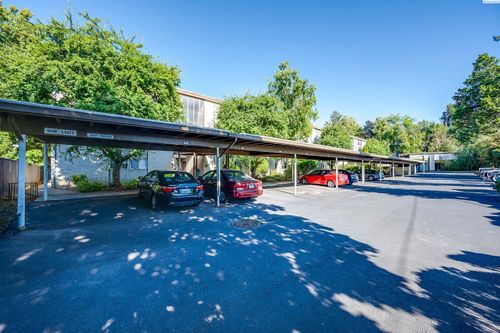 apt-41-1220 Nw State St, Pullman, WA, 99163-3358 | Card Image