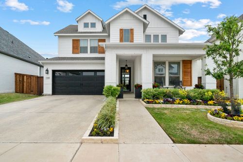 2325 Offerande Dr, Aledo, TX, 76008-2013 | Card Image