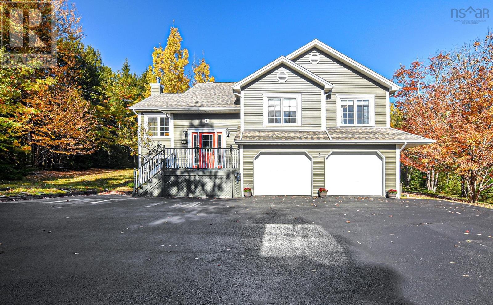 19 Frenchmans Rd, For Sale in Oakfield Zoocasa