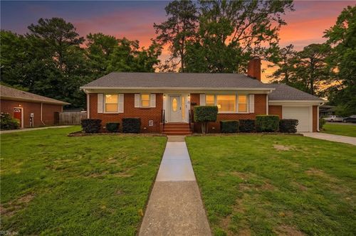 19 Omera Pl, Hampton, VA, 23666-2884 | Card Image