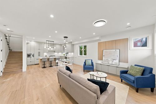 6-6136 Irmin Street, Burnaby, BC, V5J1Z1 | Card Image