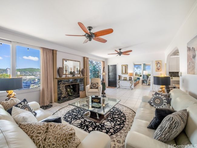 654 - 654 N Judd St, Condo with 4 bedrooms, 4 bathrooms and 2 parking in Honolulu HI | Image 5