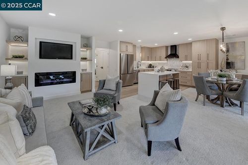 apt-5-3441 Tice Creek Dr, Walnut Creek, CA, 94595-3738 | Card Image