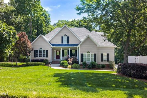 25 Winchester Ct, Youngsville, NC, 27596-8747 | Card Image