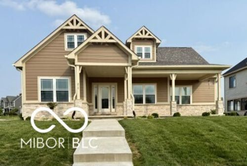 217 N Liberty Blvd, Mooresville, IN, 46158-2327 | Card Image