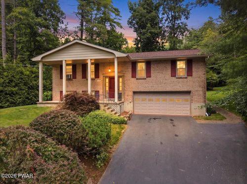 118 Pine Acres Lane, Milford, PA, 18337 | Card Image
