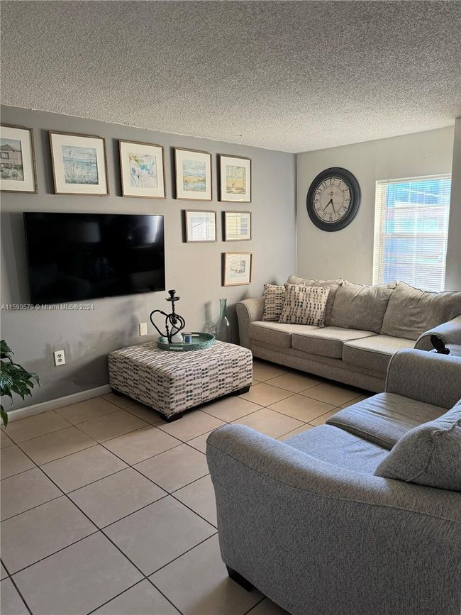 112D - 9321 Sw 4th St, Condo with 2 bedrooms, 1 bathrooms and null parking in Miami FL | Image 10