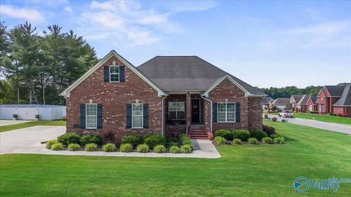 2206 Northern Ln Sw, CULLMAN, AL, 35057-0985 | Card Image