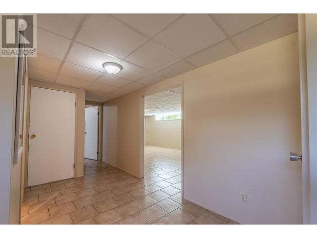 13018 Armstrong Ave, House other with 4 bedrooms, 3 bathrooms and 4 parking in Summerland BC | Image 19