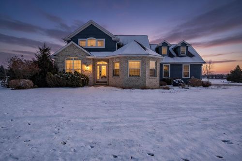 4694 Indian Bend Road, OSHKOSH, WI, 54904 | Card Image