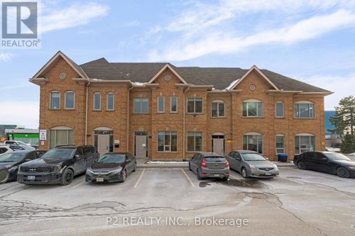 3-30 Wertheim Crt, Richmond Hill, ON, L4B1B9 | Card Image