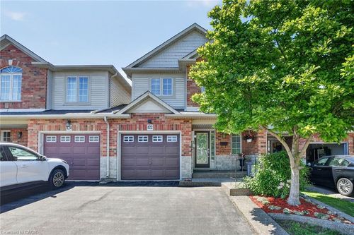 122 Magnolia Cres, Grimsby, ON, L3M5R5 | Card Image