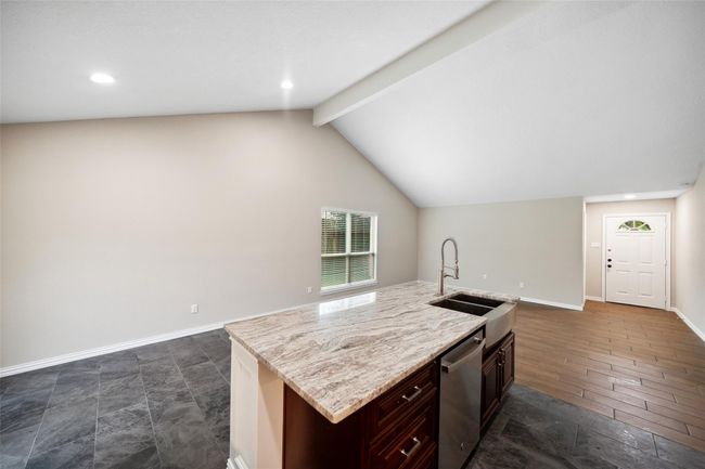 21102 Fernhollow Ln, House other with 3 bedrooms, 2 bathrooms and 2 parking in Spring TX | Image 9