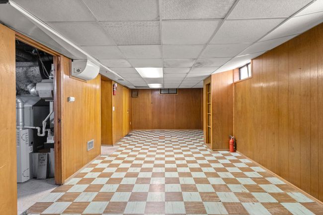 29 Washington St, House other with 3 bedrooms, 1 bathrooms and null parking in Trenton MI | Image 27