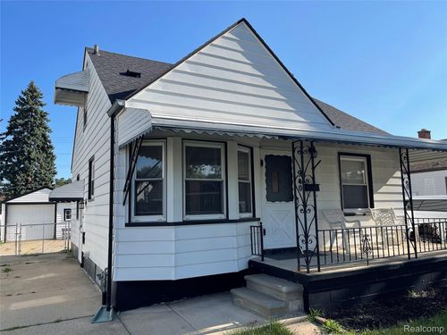 940 Saint Johns Blvd, Lincoln Park, MI, 48146-4235 | Card Image