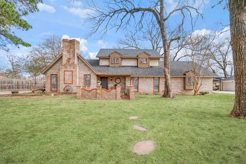 835 39th St Se, Paris, TX, 75462-8637 | Card Image