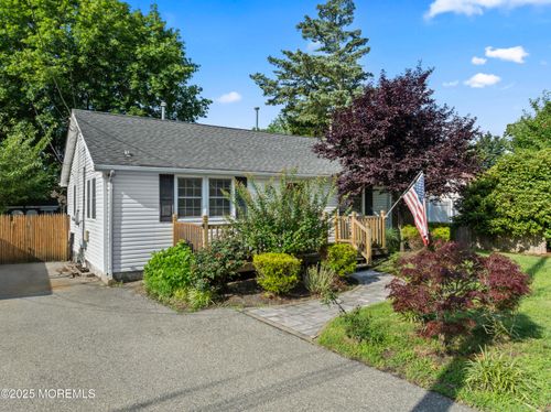 769 Acorn Dr, Brick, NJ, 08723-4221 | Card Image