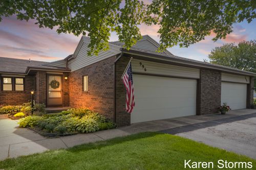 996 Amberwood West Dr Sw, Byron Center, MI, 49315-8311 | Card Image