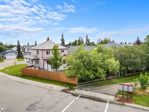 196 Harvest Park Way Ne, Calgary, AB, T3K4H8 | Card Image