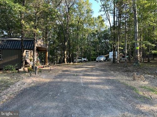 89 Bowers, PAW PAW, WV, 25434 | Card Image