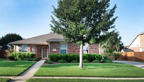 2304 Belmont Park Dr, Denton, TX, 76210-3636 | Card Image
