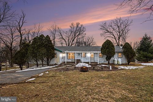 23 E Willow Terrace Drive, Mechanicsburg, PA, 17050 | Card Image