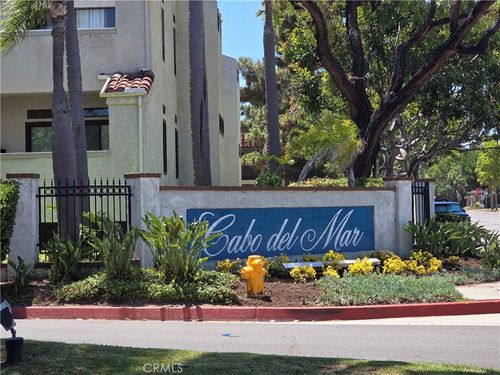 211-5101 Tortuga Dr, Huntington Beach, CA, 92649 | Card Image