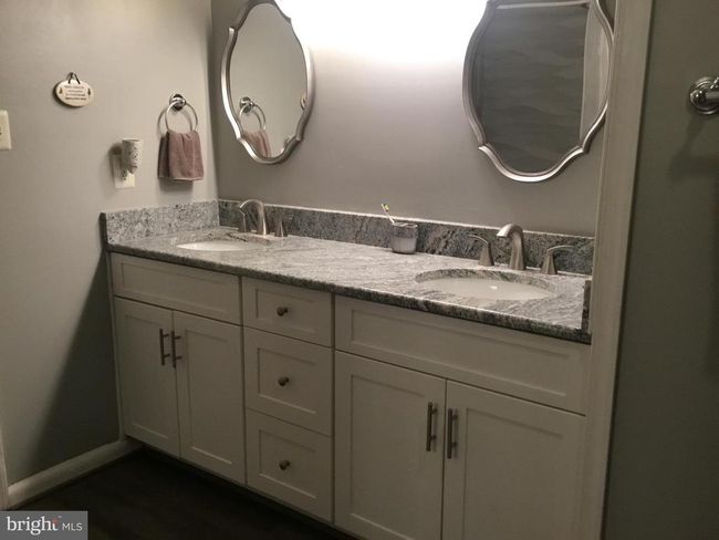 7709 Gromwell Ct, Townhouse with 2 bedrooms, 4 bathrooms and null parking in SPRINGFIELD VA | Image 18