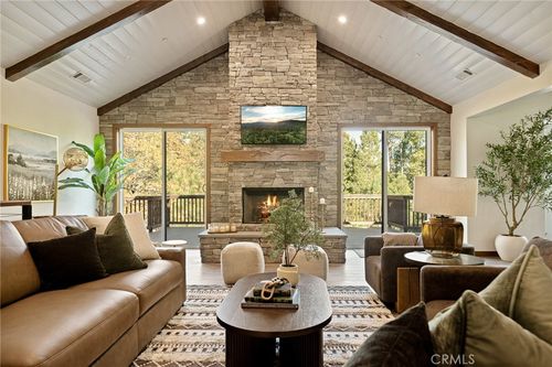 1285 N State Highway 173, Lake Arrowhead, CA, 92352 | Card Image