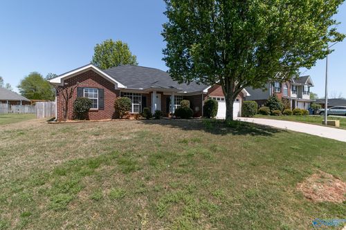 114 Clover Ridge Dr, Madison, AL, 35758-6841 | Card Image
