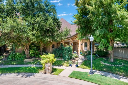 100 Stonehaven Ct, Mckinney, TX, 75072-5748 | Card Image