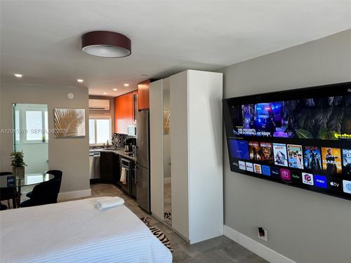 15-4228 N Ocean Dr, Lauderdale By The Sea, FL, 33308-5403 | Card Image