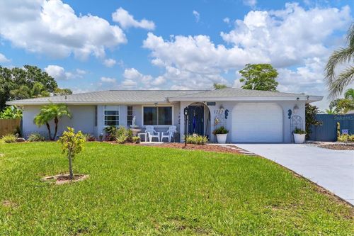 1222 Pinebrook Way, VENICE, FL, 34285-6429 | Card Image