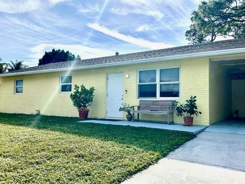 4292 Birdwood St, Palm Beach Gardens, FL, 33410-5818 | Card Image