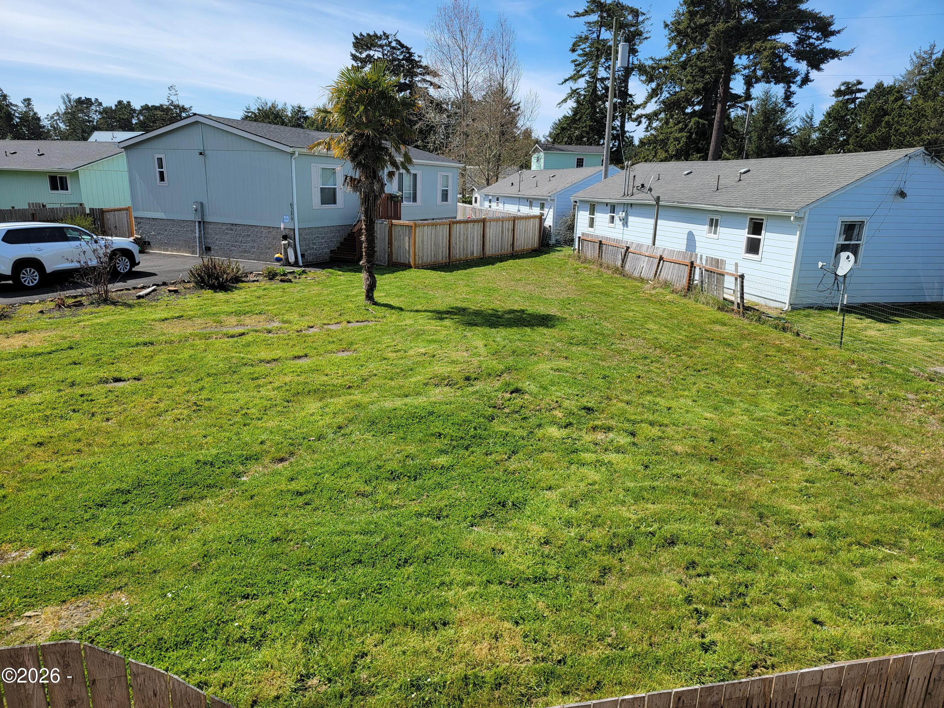 Land in Lincoln City