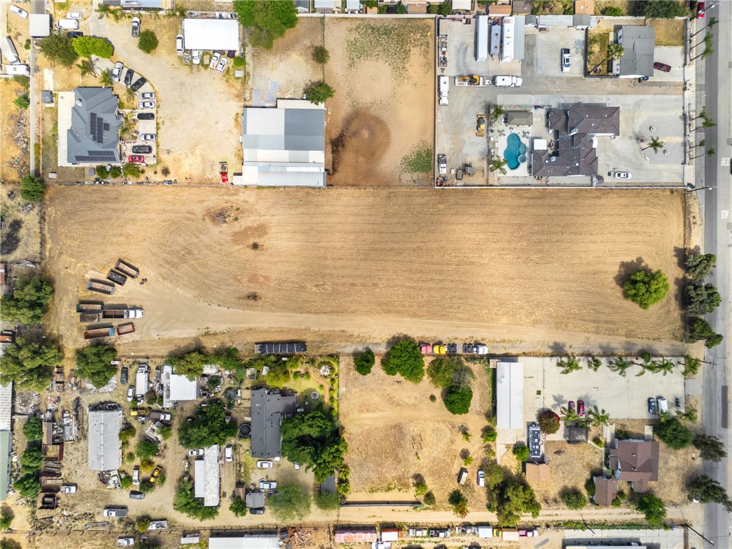 Land in Bloomington 4